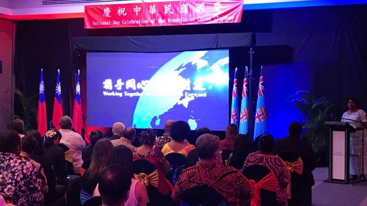 in-Tayvan anlamazl nedeniyle Fiji'de taraflarn diplomatlar kavgaya tututu