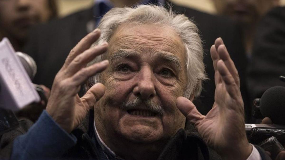 Eski Uruguay Devlet Bakan siyaseti brakt