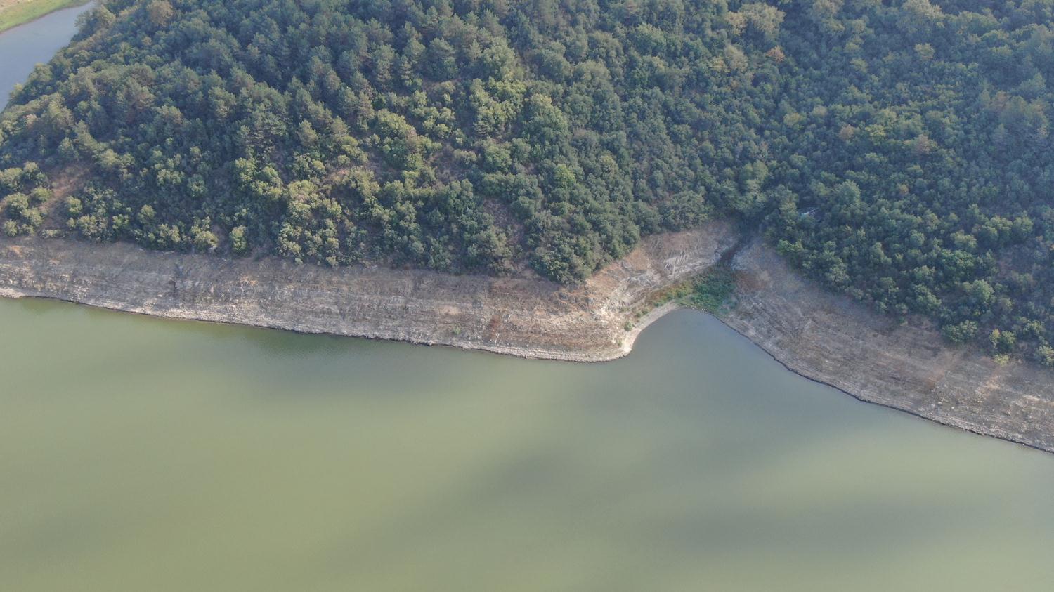 �stanbul barajlar�nda alarm! 90 g�nl�k su kald�