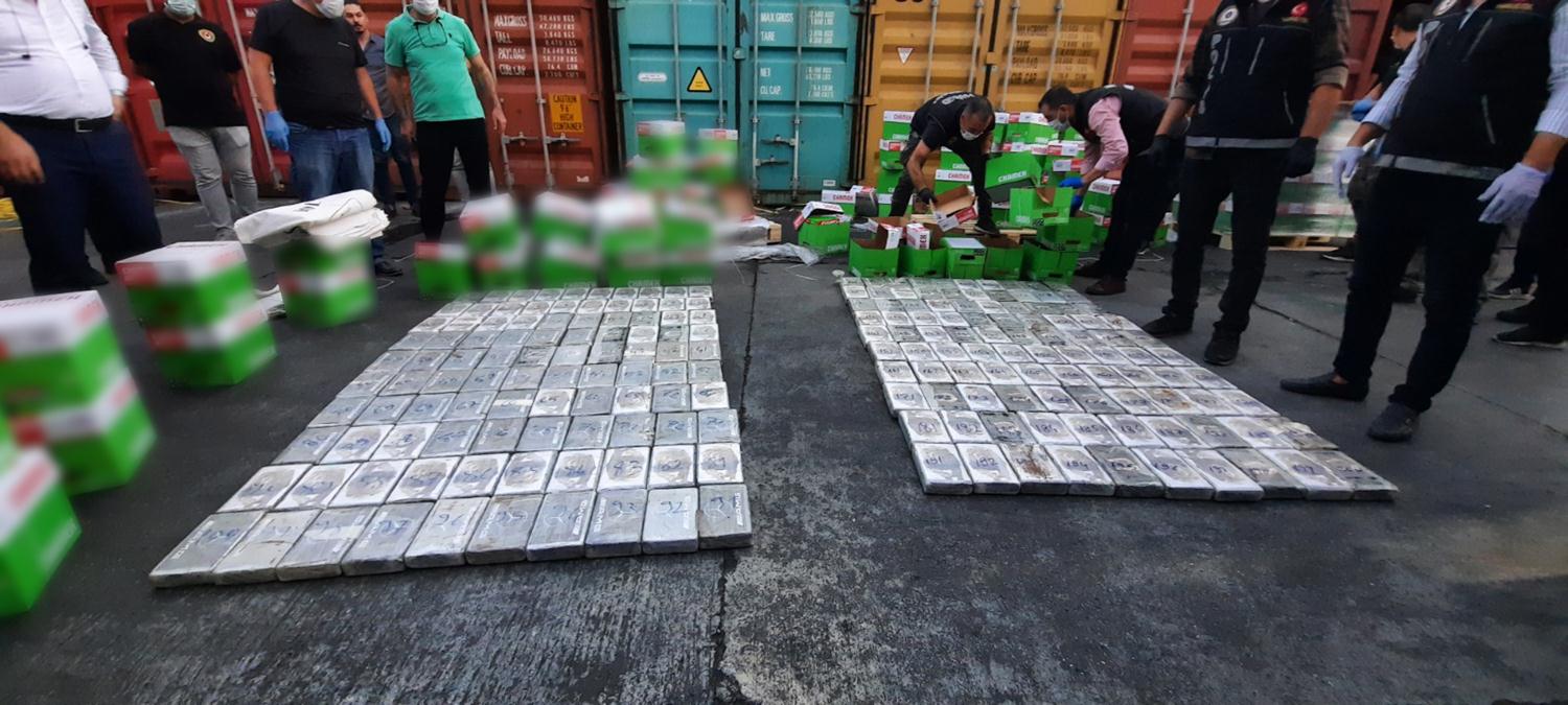 Mersin Liman�'nda 220 kilo kokain ele ge�irildi