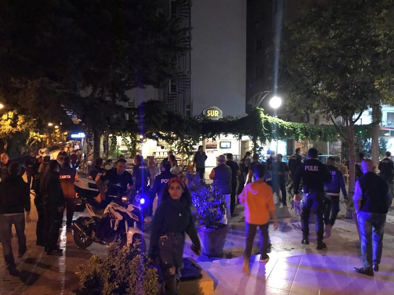 Motosiklet park tart��mas� kavgaya d�n��t�