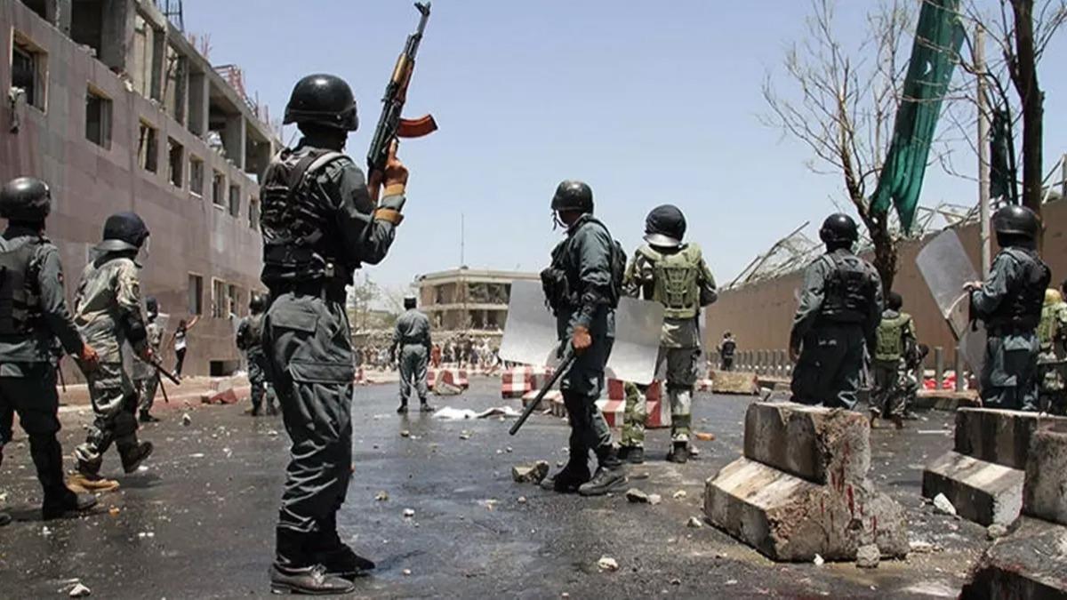 Afganistan'da Taliban militanlaryla gvenlik gleri arasnda atma