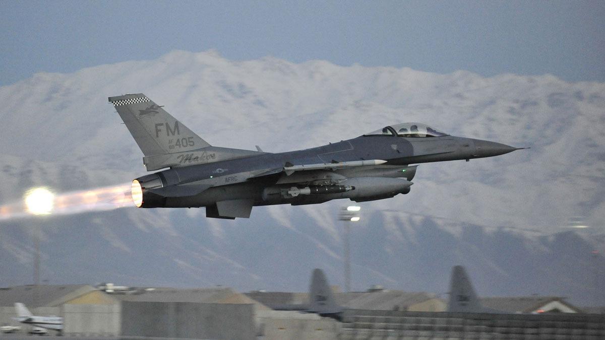 ABD, Bulgaristan'a ''ikinci el'' F-16 hibe edecek