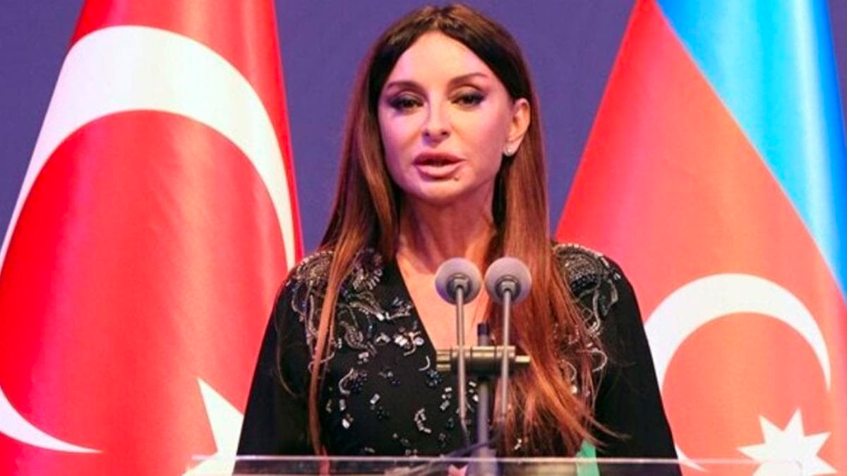 'Bug�n Azerbaycan halk� yeni bir tarih yaz�yor'