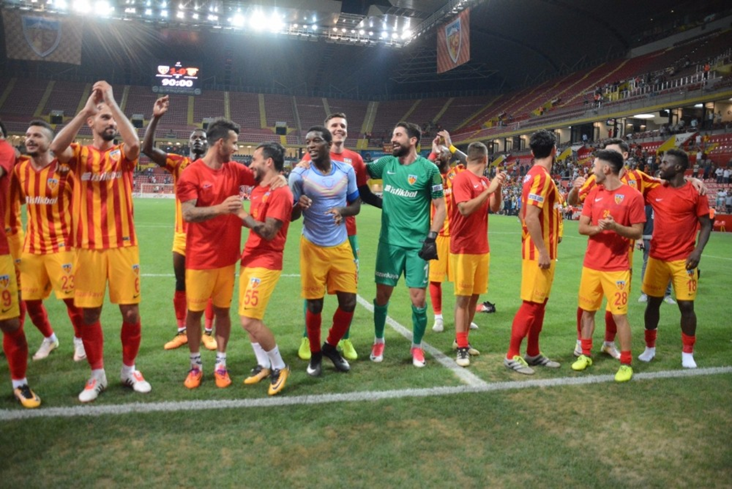 Kayserispor ba�ar� ��tas�n� yukar�ya �ekemedi