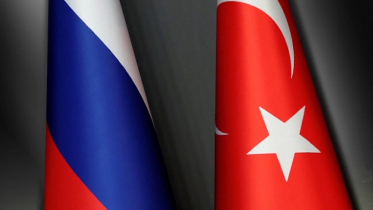 Trkiye'den Rusya'ya kritik ziyaret! Masada Suriye ve Libya var