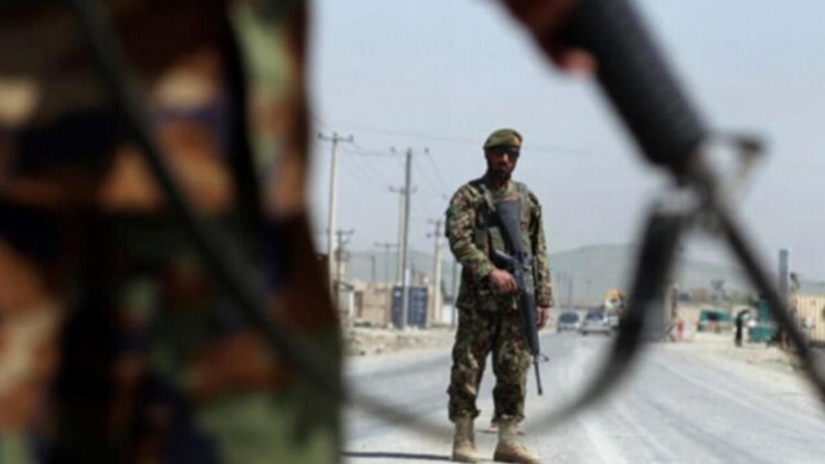 Afganistan'da Taliban saldrs: 20 gvenlik grevlisi hayatn kaybetti