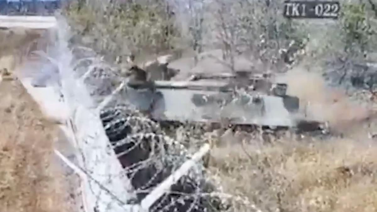 Alkoll Rus asker zrhl arala havaalan duvarn ykt