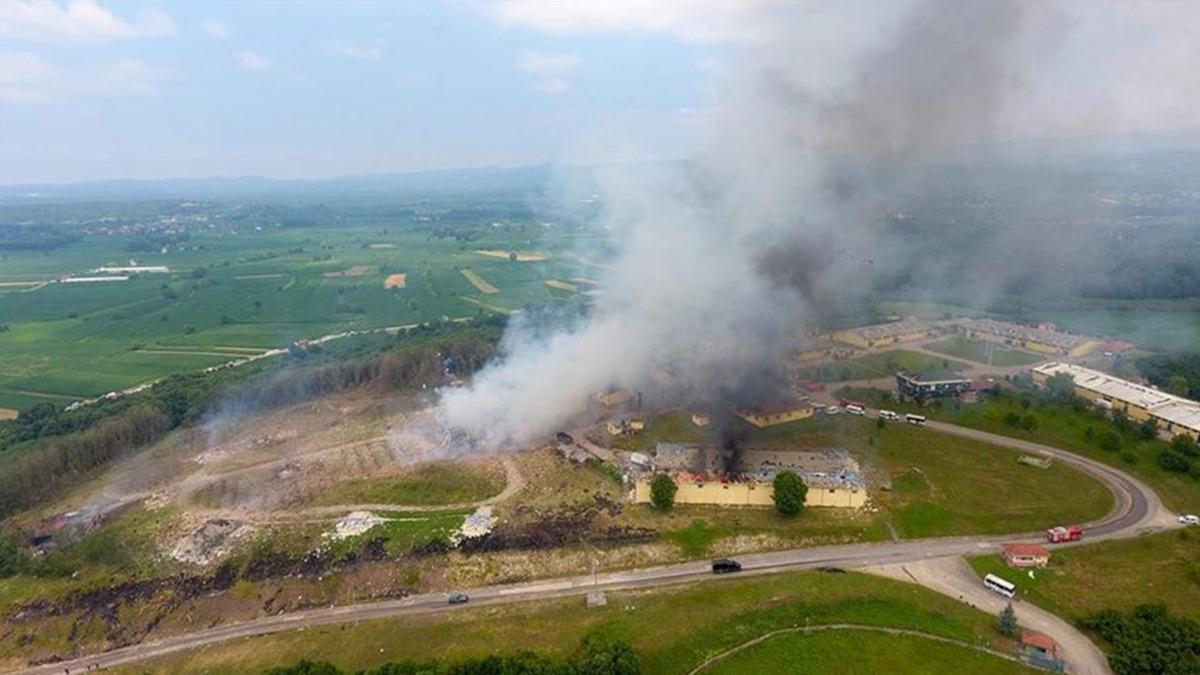 Sakarya'daki havai fiek fabrikasnda patlama: ddianamede hazrland