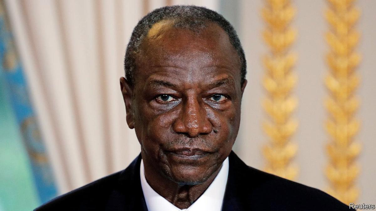 Gine'de Conde yzde 59,49 oy alarak ilk turda yeniden cumhurbakan seildi