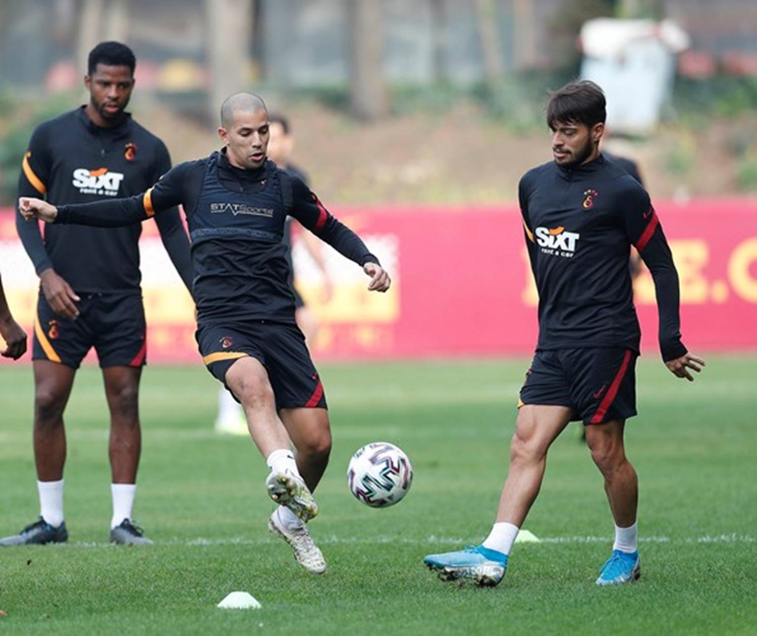 Galatasaray'da Feghouli'den iyi haber