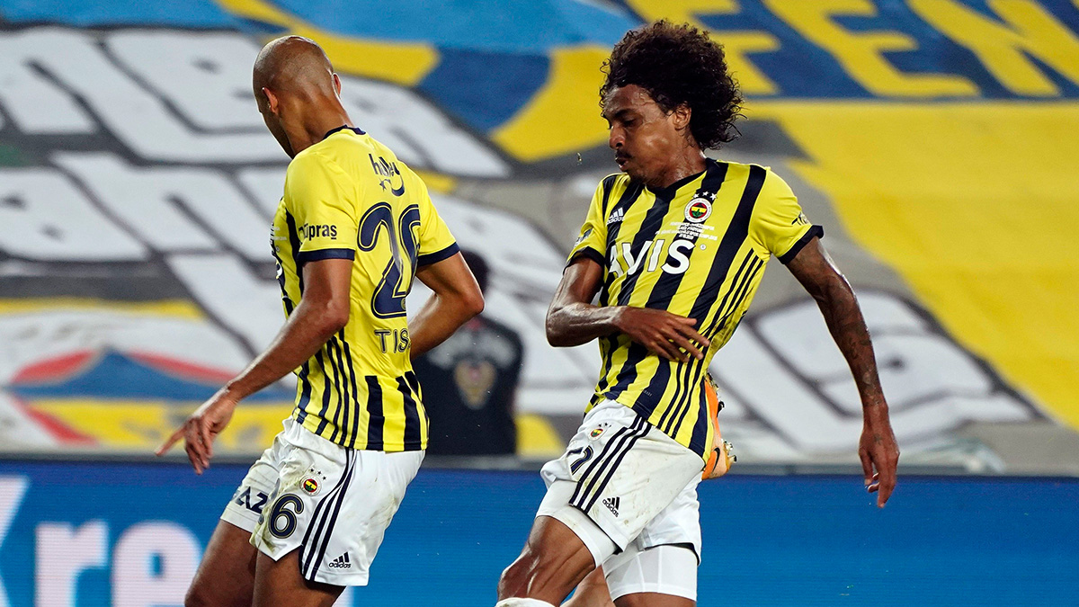 Fenerbah�e'de Luis Gustavo alarm�