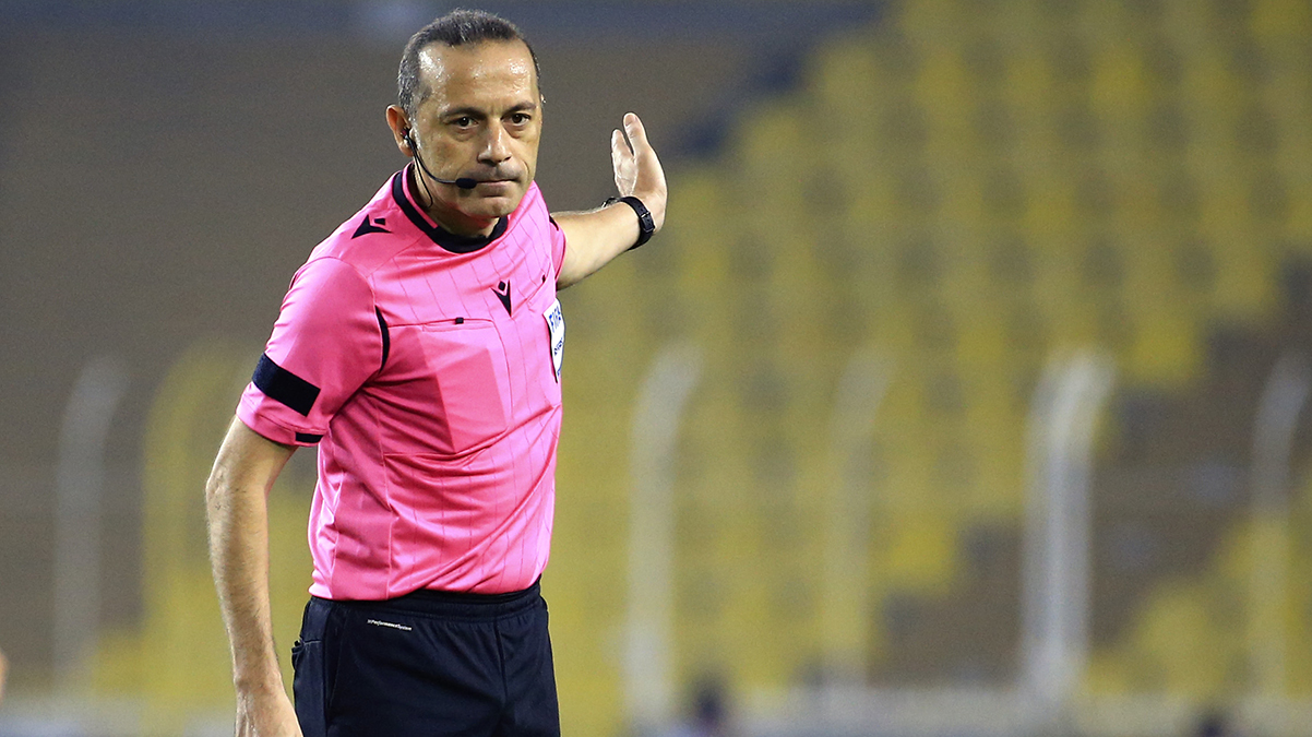 Sevilla-Rennes ma�� C�neyt �ak�r'�n