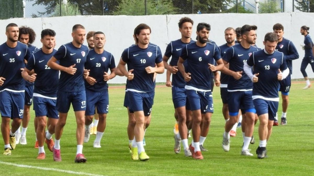 Dzcespor'un 16 futbolcusunda koronavirs tespit edildi