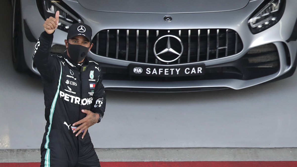 Formula 1'e Lewis Hamilton damgas