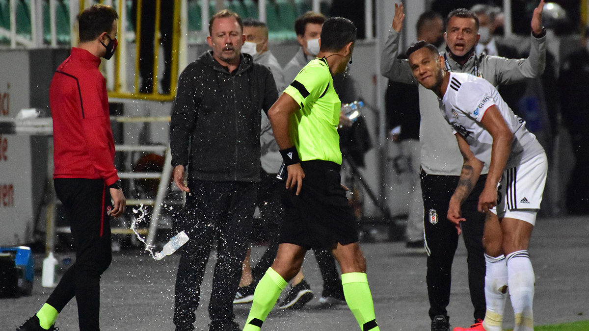 Josef de Souza �z�r diledi