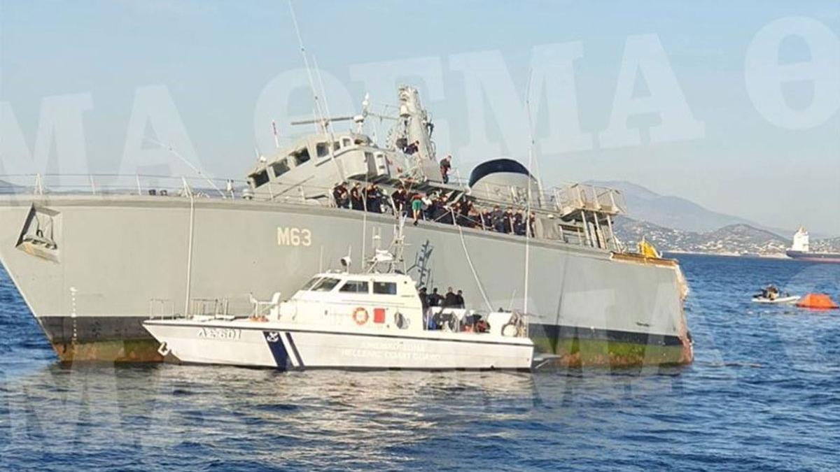 Yunanistan'da donanma ve konteyner gemileri arpt