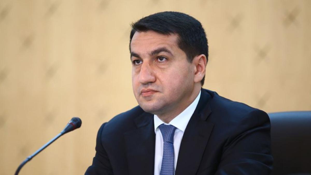 Azerbaycan Cumhurbakan Maviri Hacyev: Charlie Hebdo'yu iddetle knyoruz