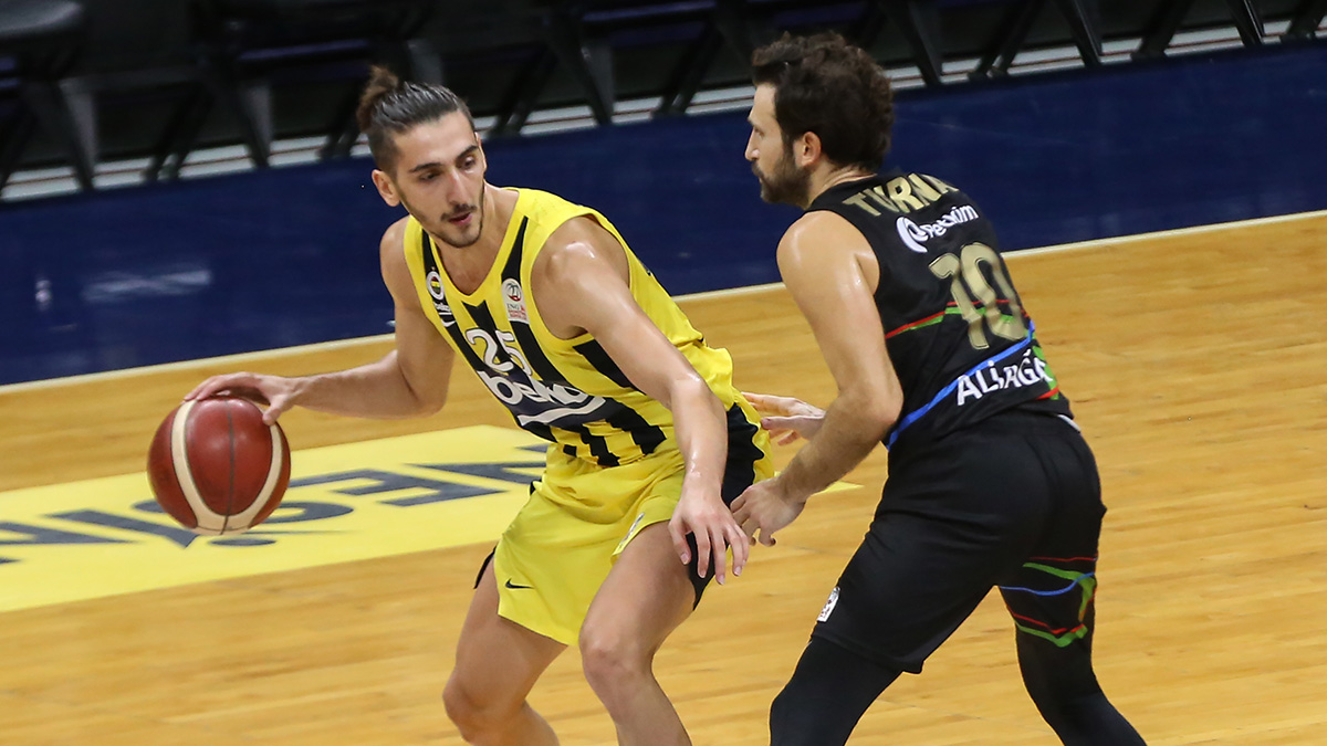 Fenerbah�e Beko'da Kenan Sipahi'nin ac� g�n�