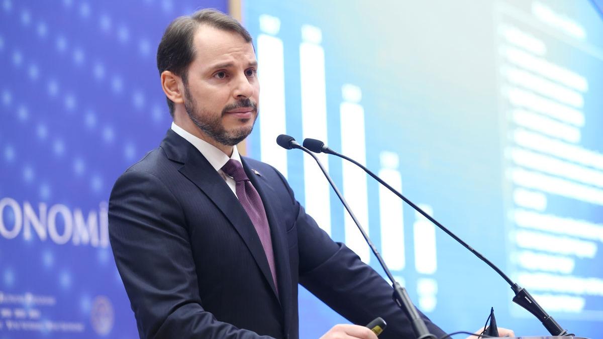 Bakan Albayrak: Otomotiv satlarnda yerli aralarn pay %50'yi at