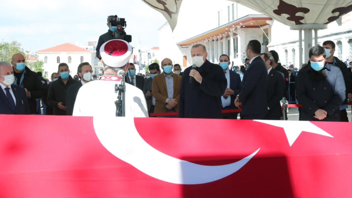Burhan Kuzu'ya veda... T�rene kat�lan Ba�kan Erdo�an: �ok k�sa s�rede kaybettik