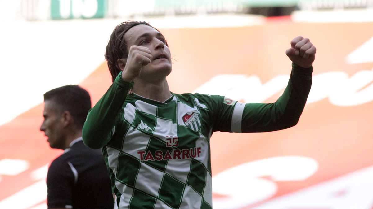 Galatasaray'� tercih etti