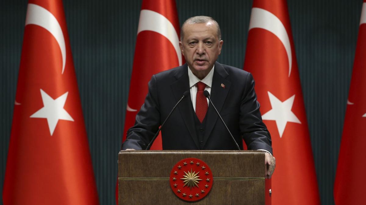 Cumhurbakan Erdoan Kabine Toplants sonras aklamalarda bulunuyor 