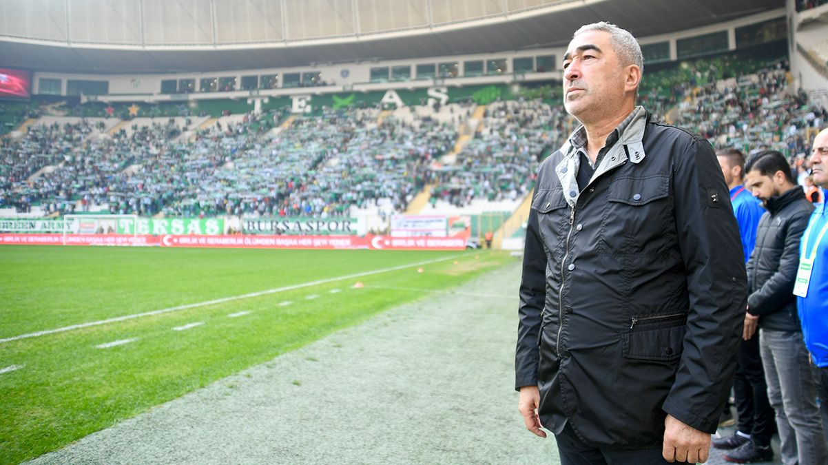 'Baz� g�r��meler oldu'