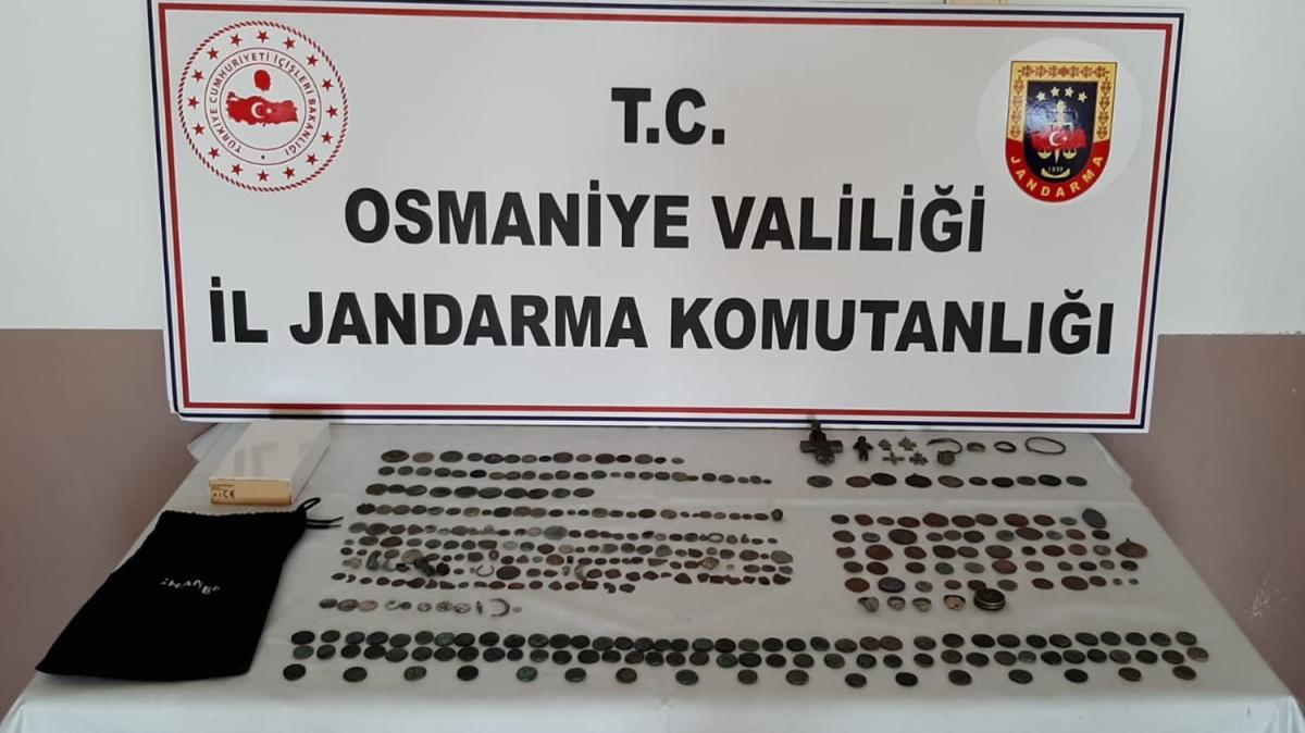 Tarihi eser kaaklarna jandarma engeli