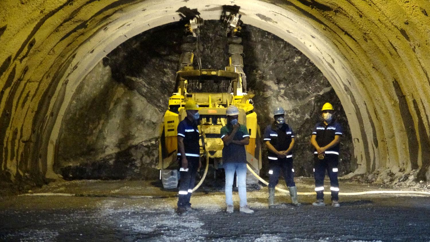 D�nyada ikinci, Avrupa'da birinci olacak: Y�zde 76's� tamamland�