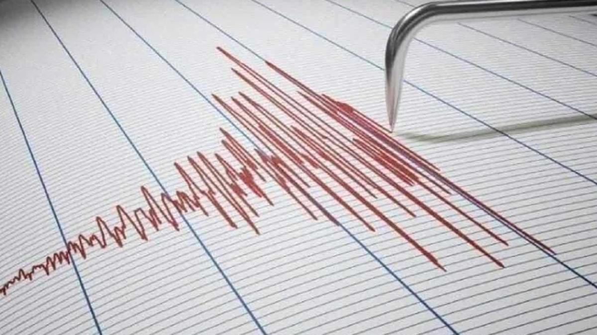 Marmara Denizi'nde deprem: stanbul'dan da hissedildi