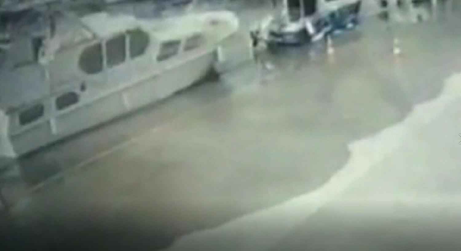 K�smi tsunaminin yeni g�r�nt�leri ortaya ��kt�