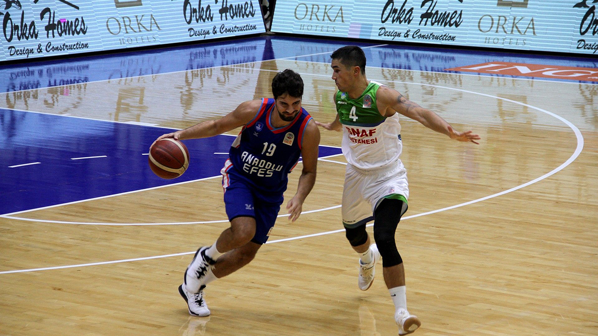 Krunoslav Simon rekor k�rd�, Anadolu Efes Fethiye'de kazand�