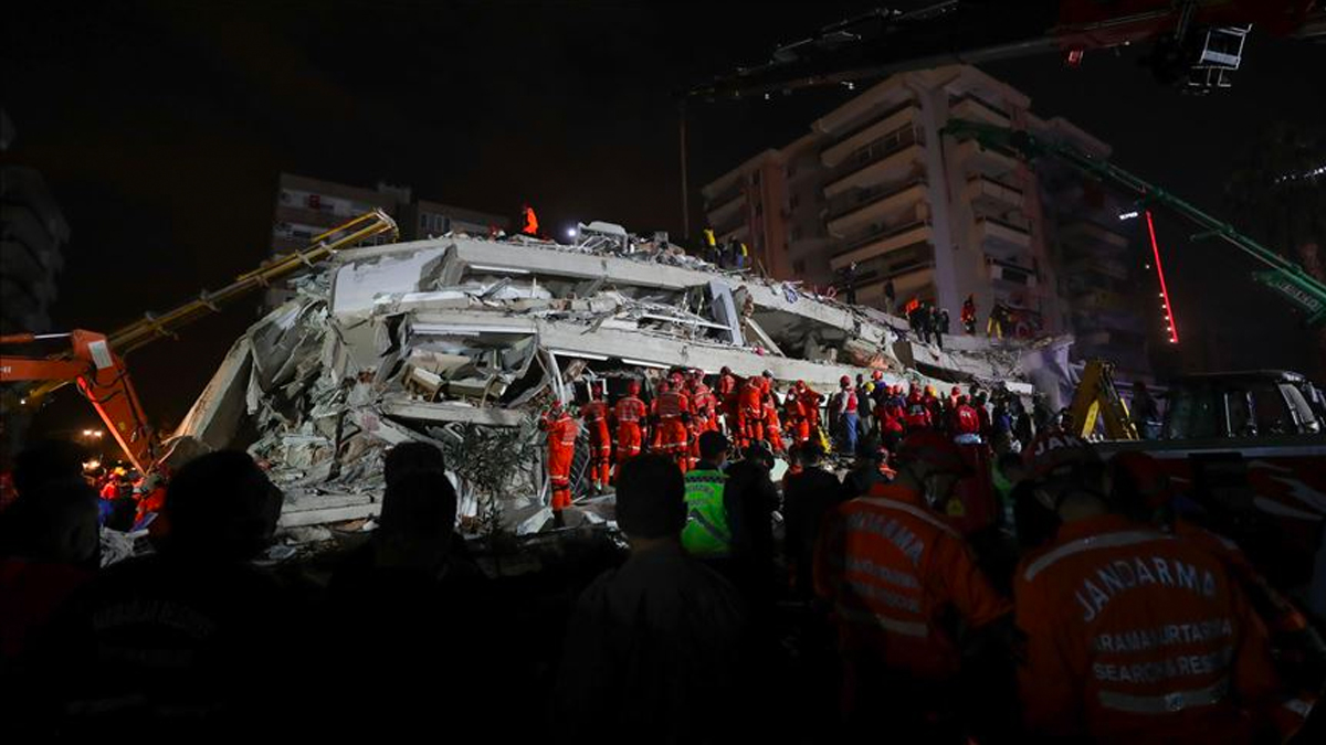 zmir depreminde can kayb 115'e ykseldi