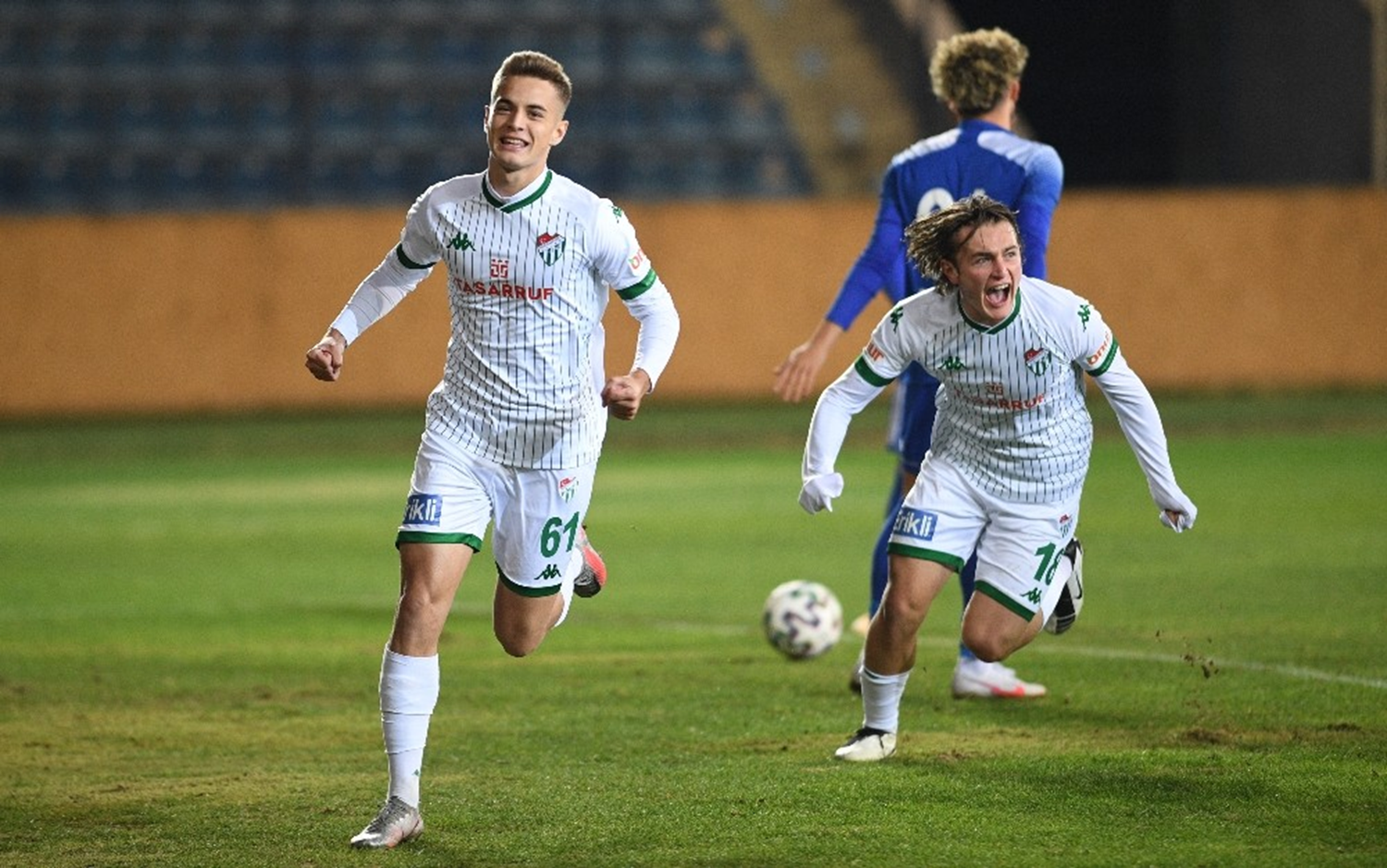 Bursaspor'da gol ortalamas� en y�ksek oyuncu Batuhan K�r