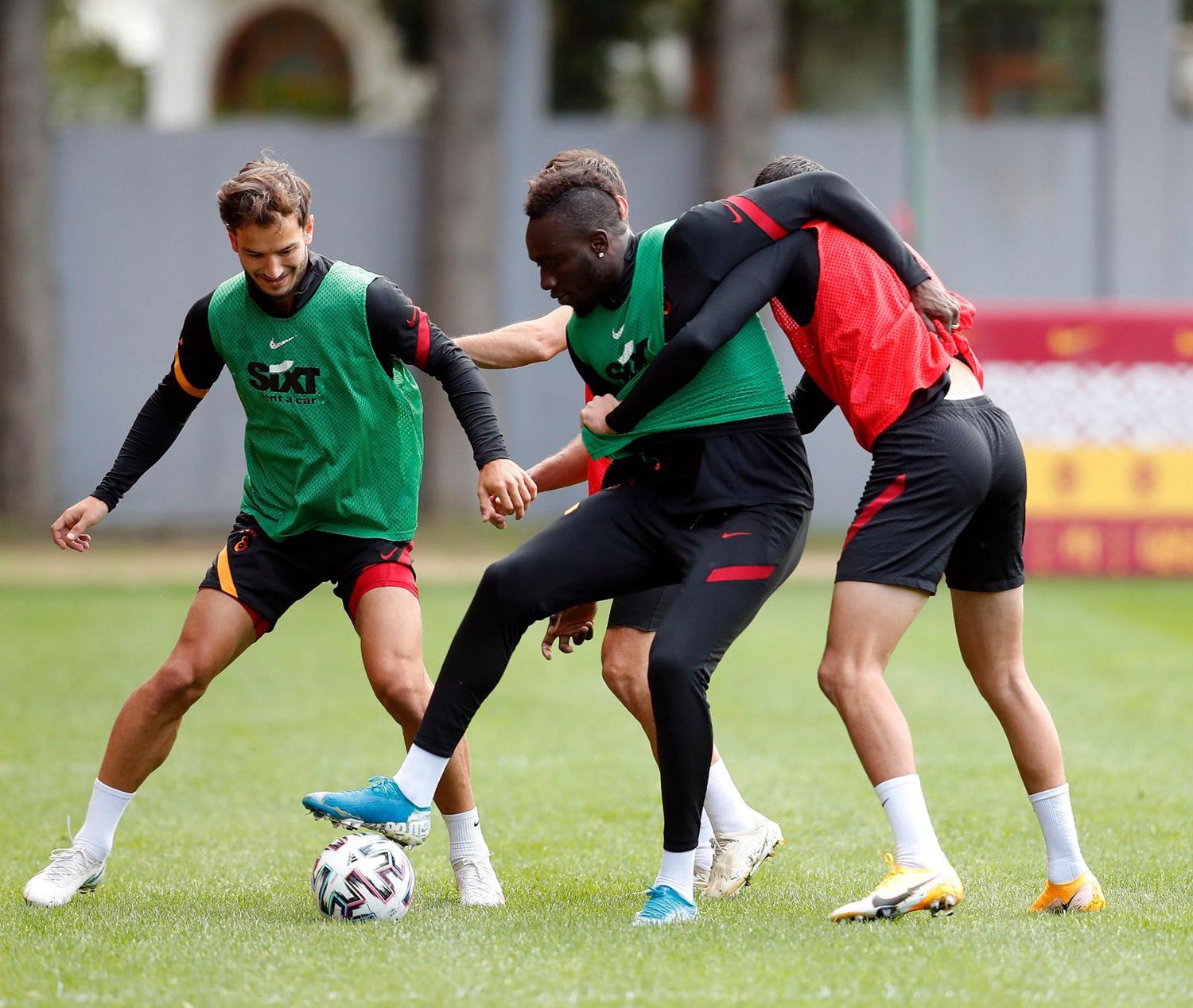 Galatasaray'da Kayserispor mesaisi ba�lad�