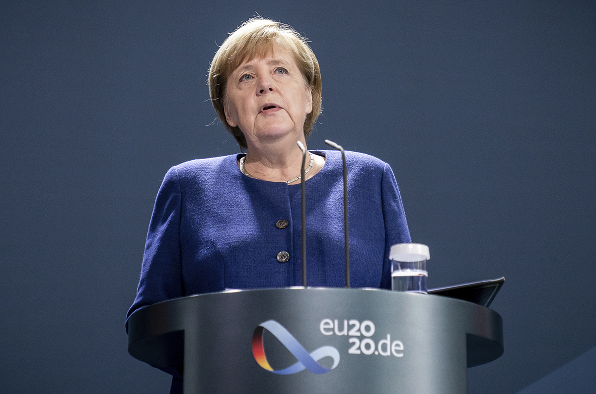 Merkel'den ABD a��klamas�