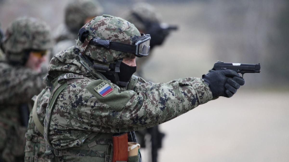 Rusya'da askeri hava ssnde subay dehet sat: 3 l, 1 ar yaral