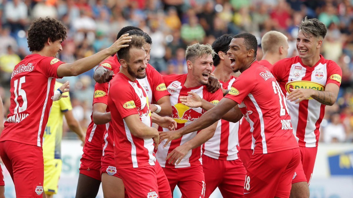 O kul�p koronavir�s nedeniyle milli tak�ma futbolcu g�ndermeme karar� ald�!