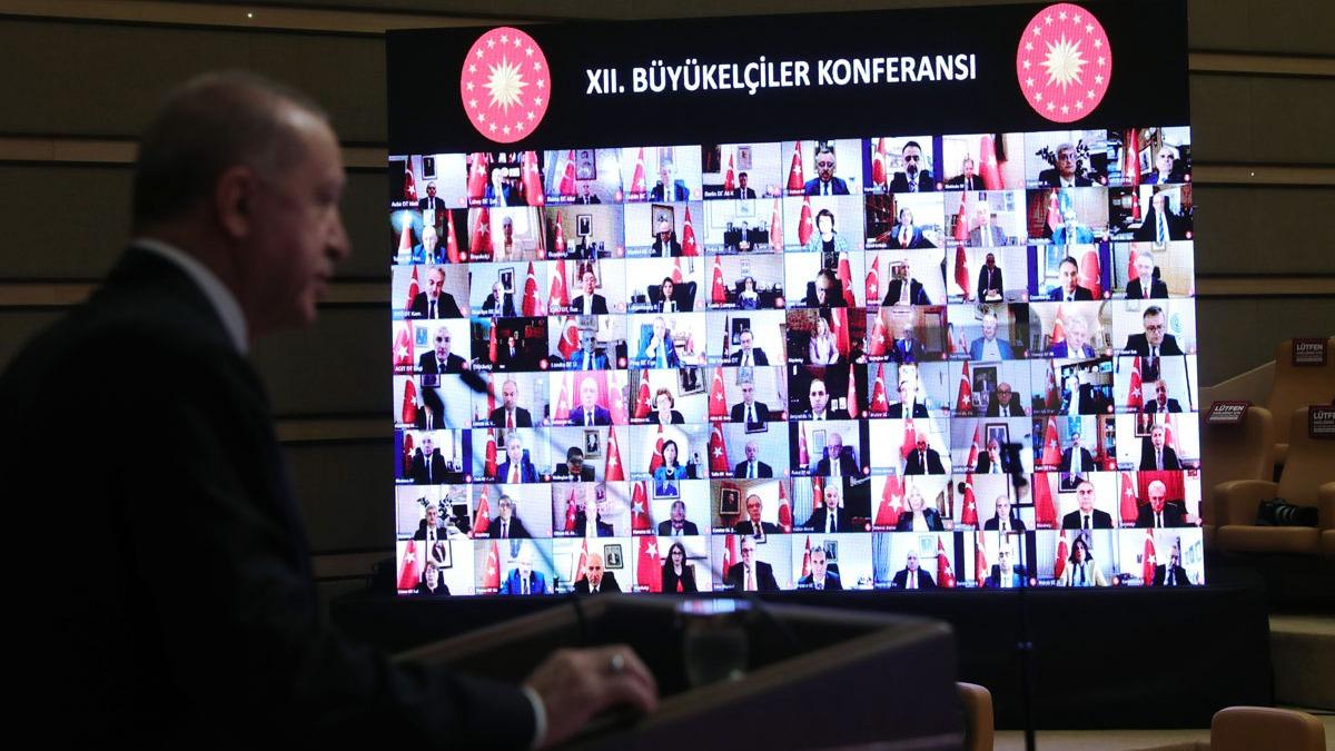 Cumhurbakanl Klliyesi'ndeki etkinlie ''yerli video konferans sistemi'' damgas