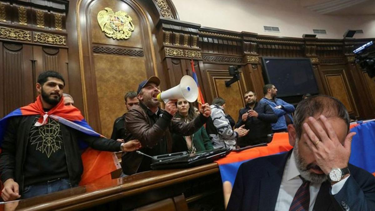 Karaba yenilgisinin cezas kesildi: Bu gece yarsna kadar istifa et