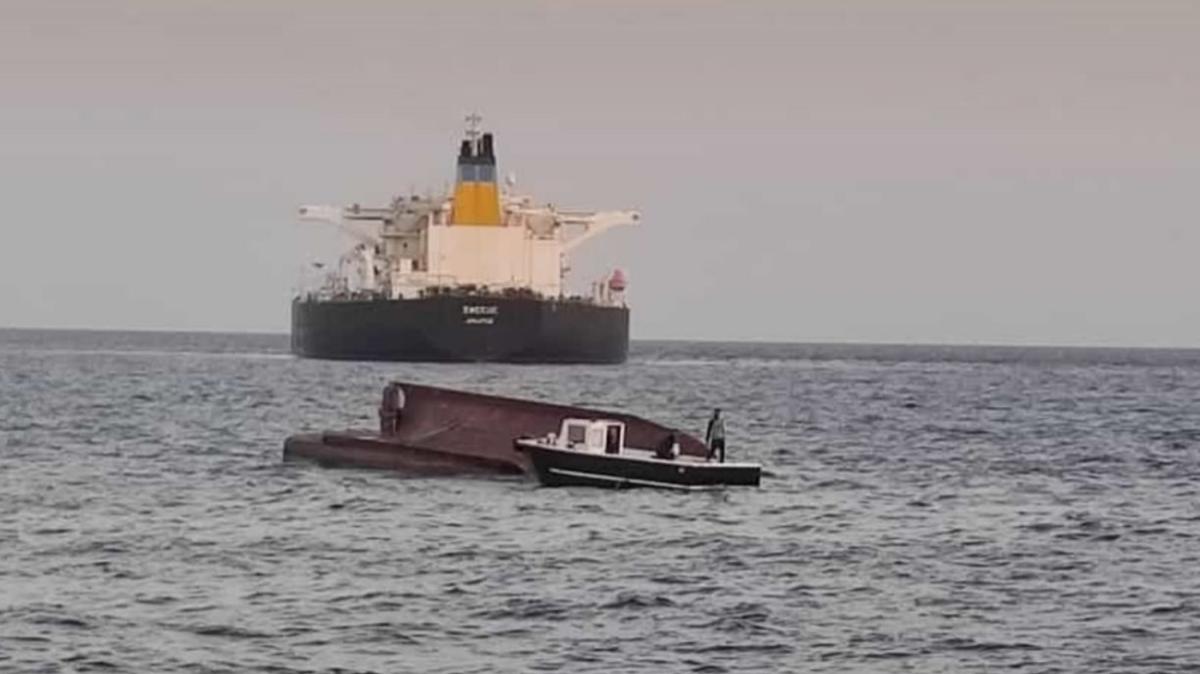 Trk teknesi ve Yunan tankeri arpt: Ac haber geldi