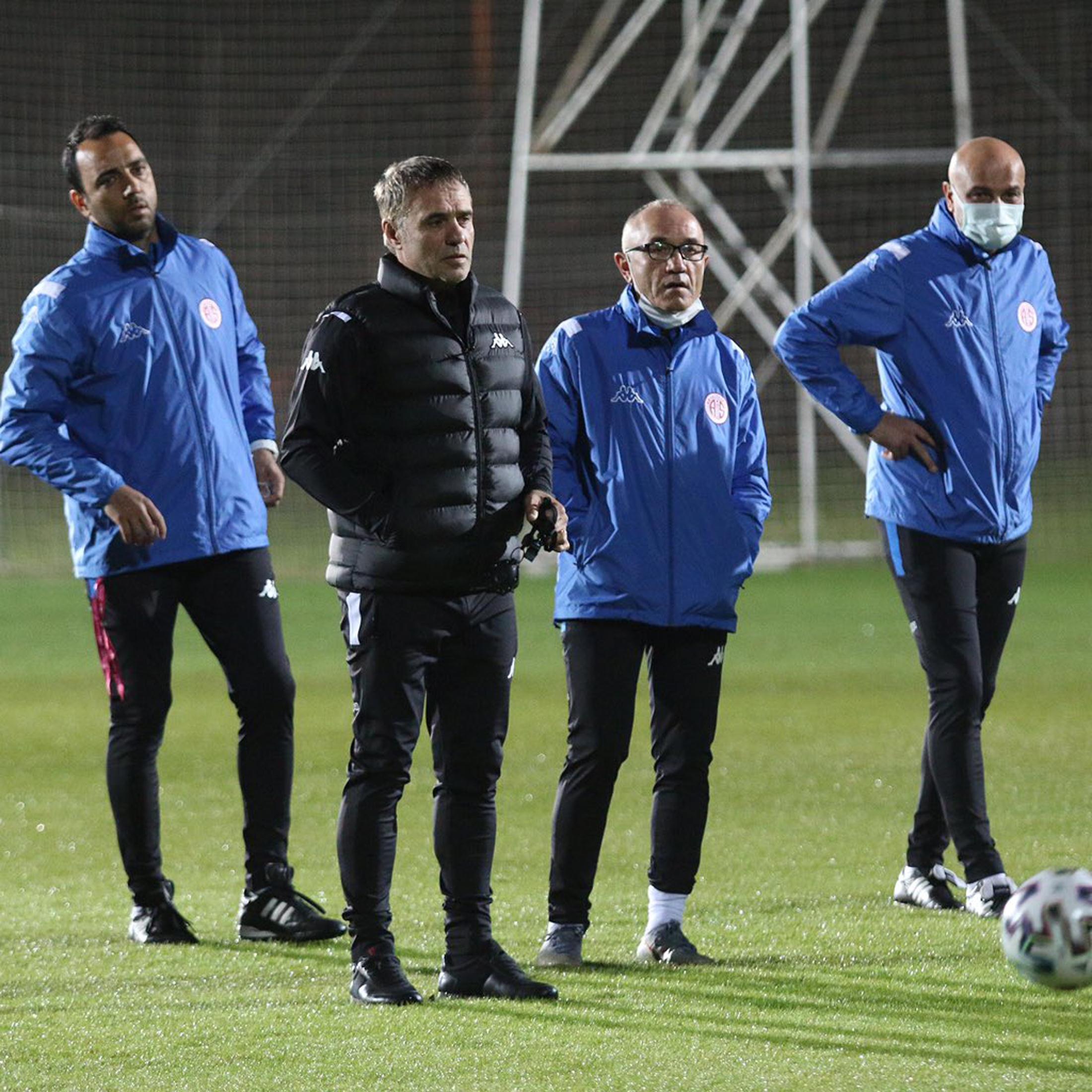 Antalyaspor Ersun Yanal ile ��k��a ge�mek istiyor