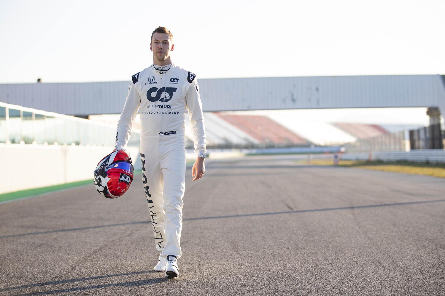 F1 pilotu Daniil Kvyat'�n akl� �stanbul Park'taki 8. virajda!