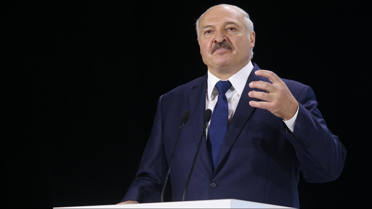 Belarus Cumhurbakan Lukaenko: Herkes beni terk etse bile diz kmeyeceim
