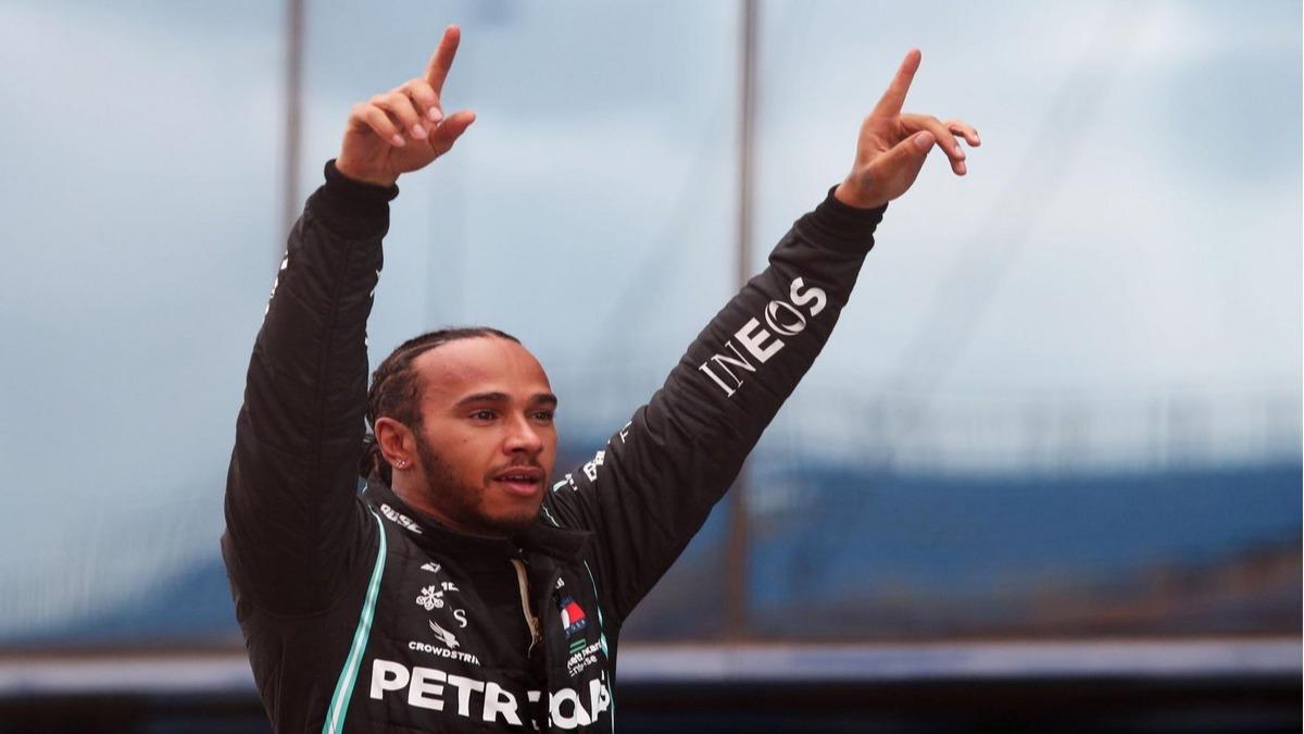 Lewis Hamilton: Bu, hayallerimizin ok ok tesinde