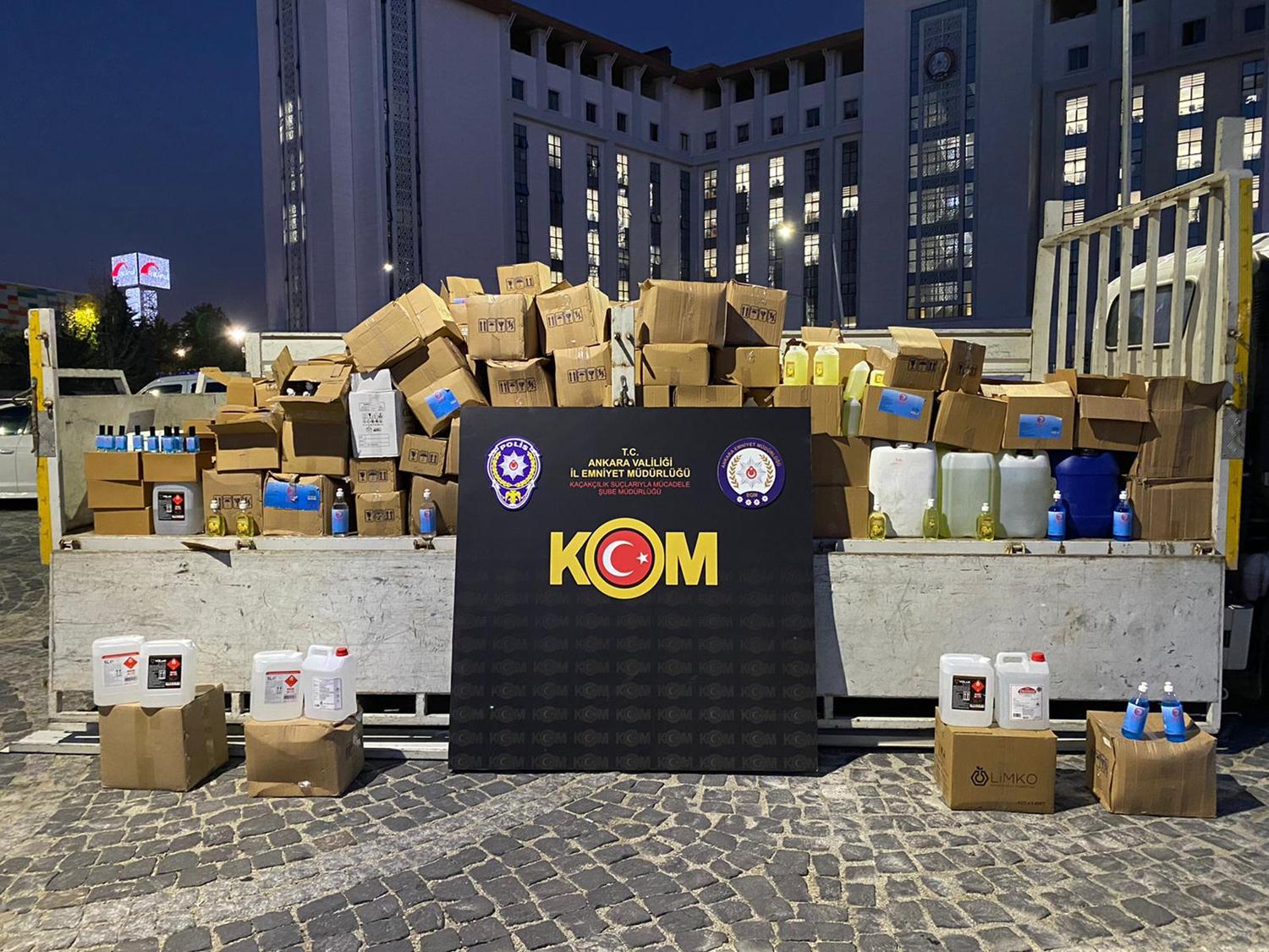 Ankara'da ka�ak��l�k operasyonu: 1 ton etil alkol ele ge�irildi