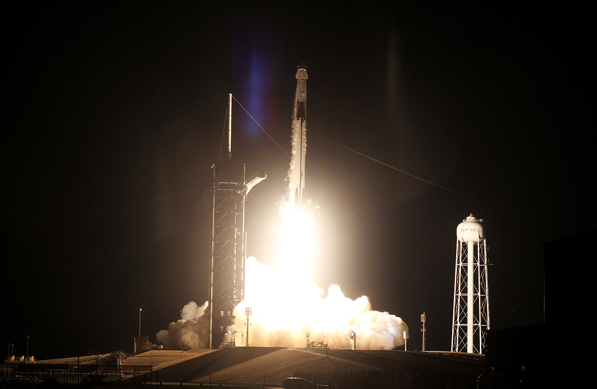 Bir ilk oldu! Yolculuk ba�lad�... Trump ve Biden'den pe� pe�e a��klama