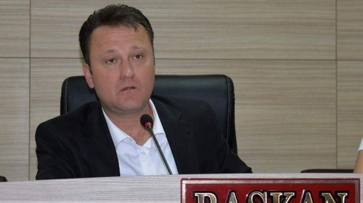 CHP'li Menemen Belediye Bakan partisinden istifa etti