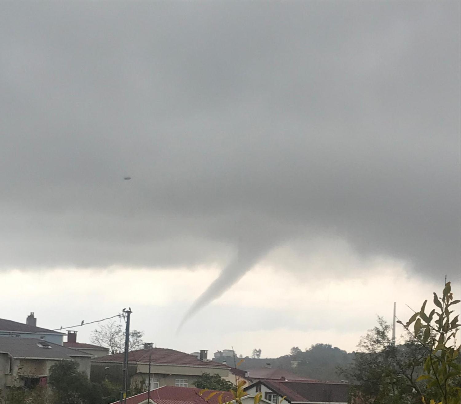 �stanbul'da hortum pani�i